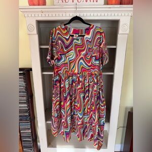 Get Crooked Swirly Smock Midi Dress